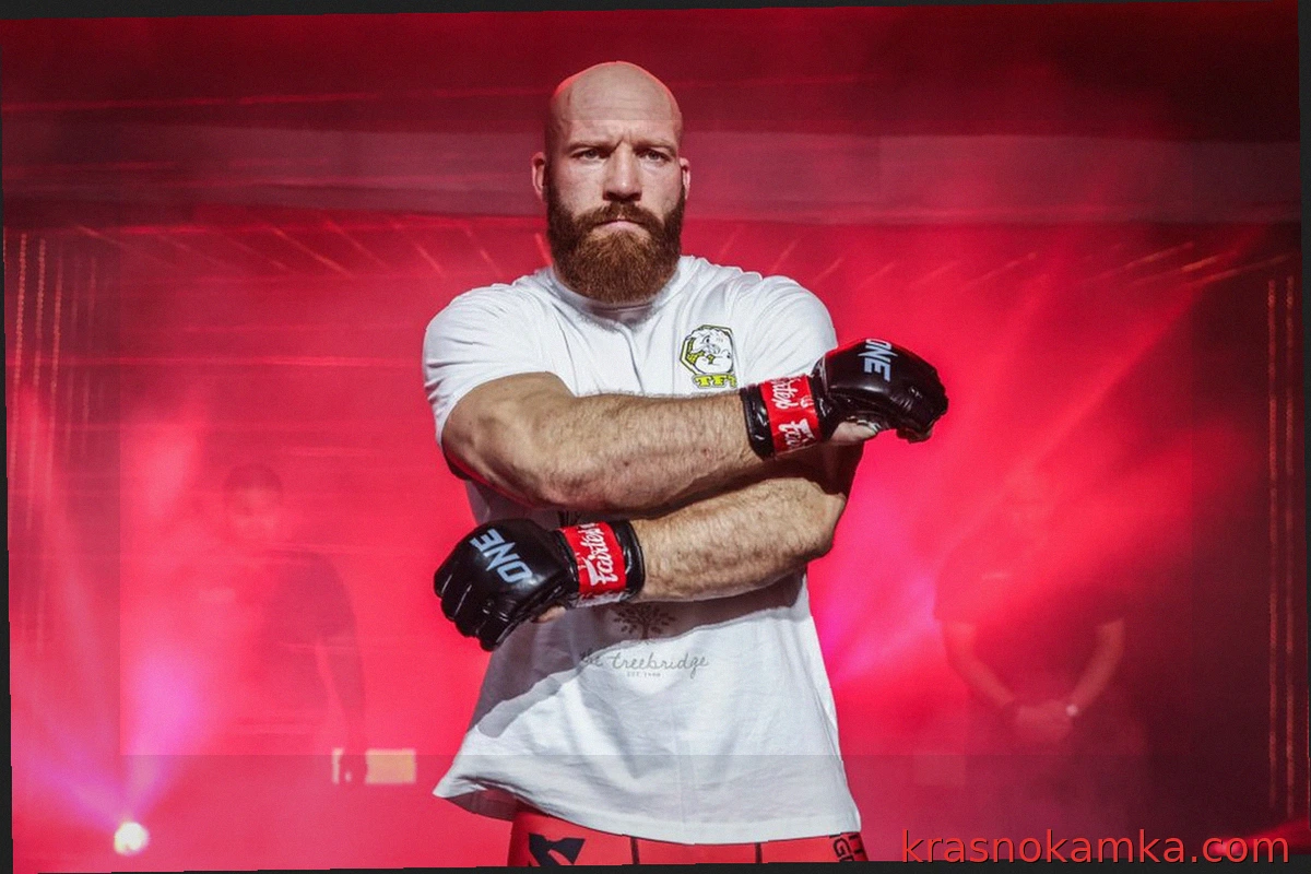 Пол Эллиотт: любимое хобби перед ONE Fight Night 48